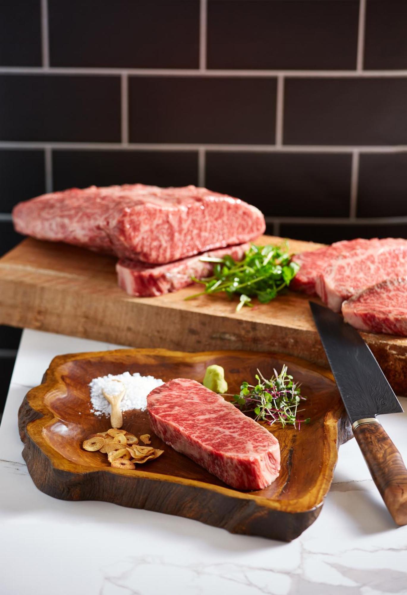 Crystalbrook Bailey Hotell Cairns Exteriör bild Australian Wagyu